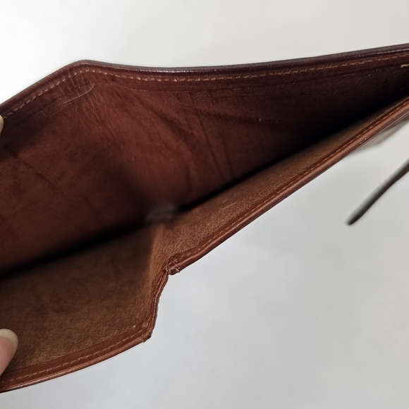 Vintage Coach Brown Leather Bi-Fold Wallet - Picture 6 of 6